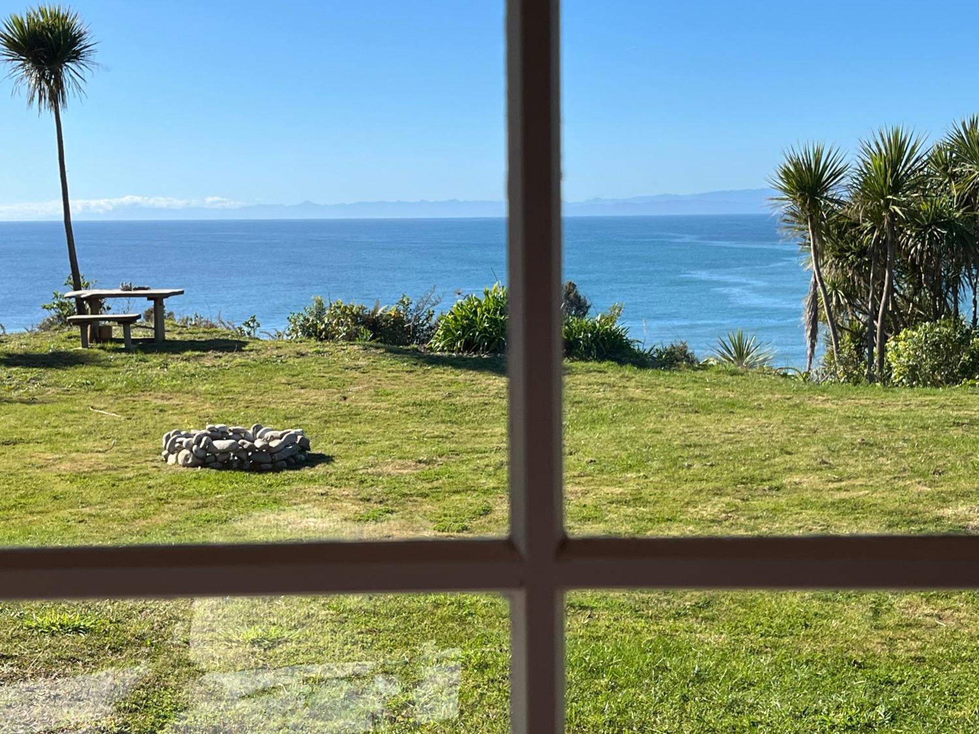 Cape Foulwind Clifftop Cabin Εξωτερικό φωτογραφία